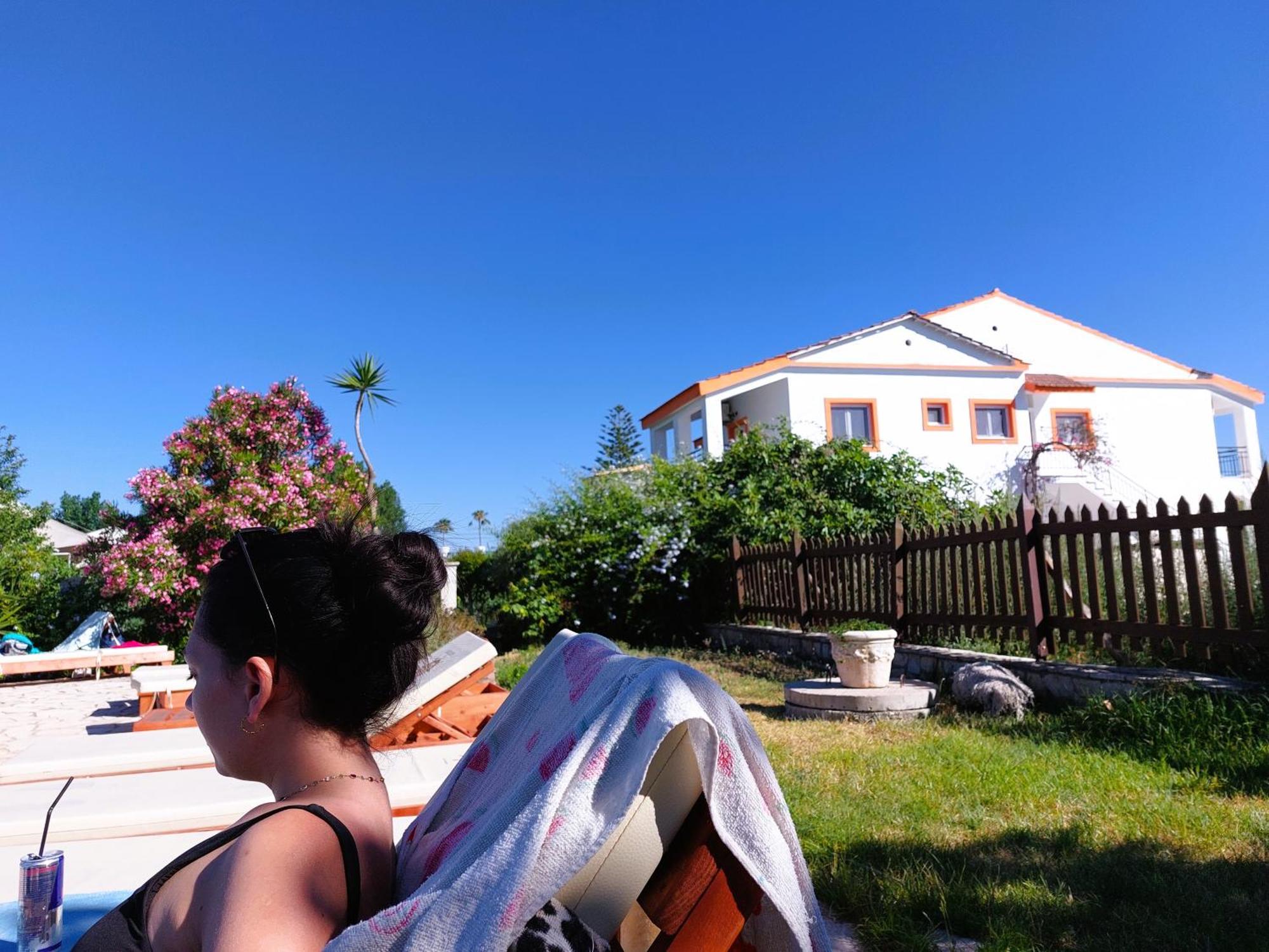 קאבוס Cavos Sunrise Beach Apartments מראה חיצוני תמונה