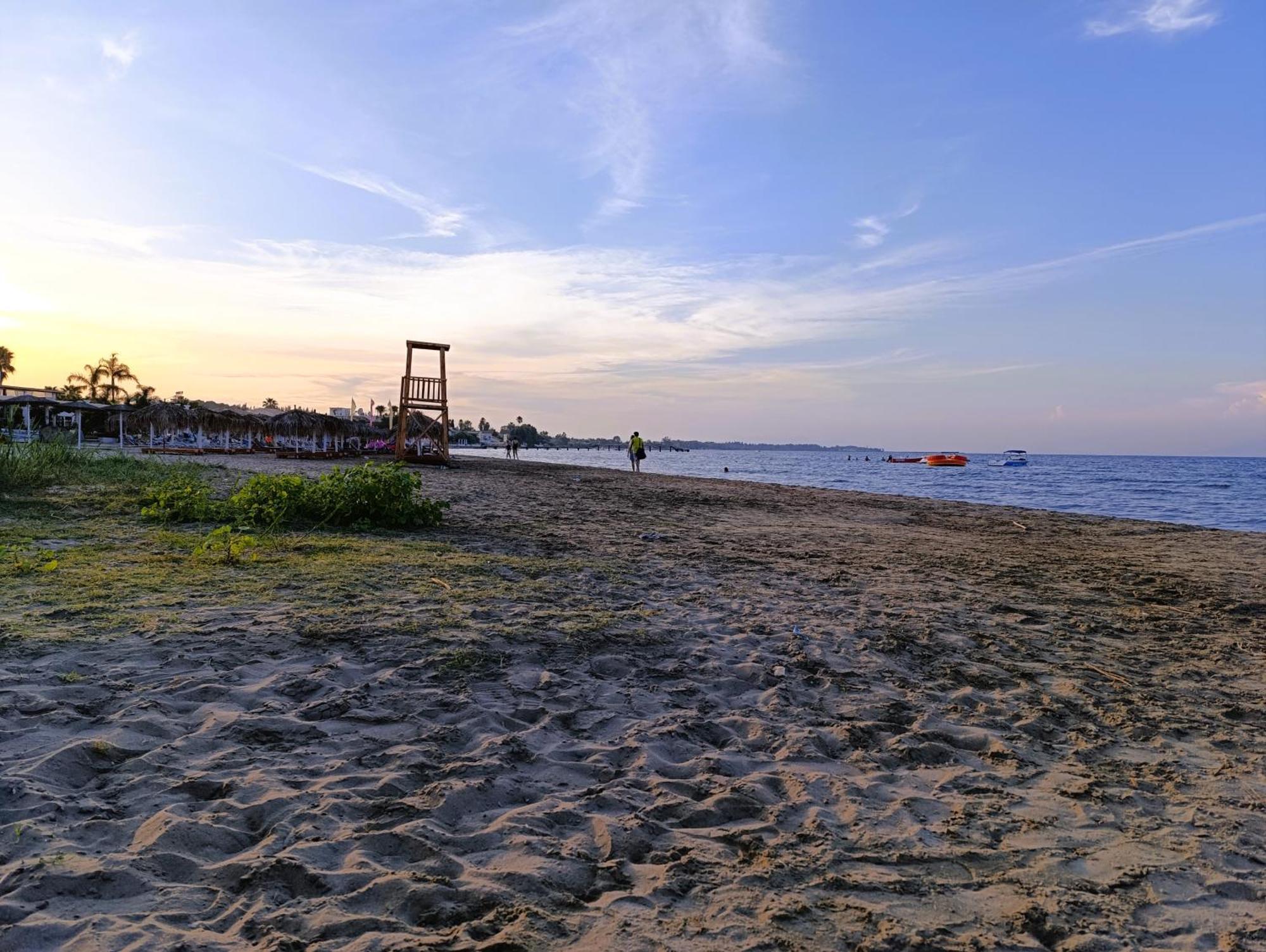 קאבוס Cavos Sunrise Beach Apartments מראה חיצוני תמונה