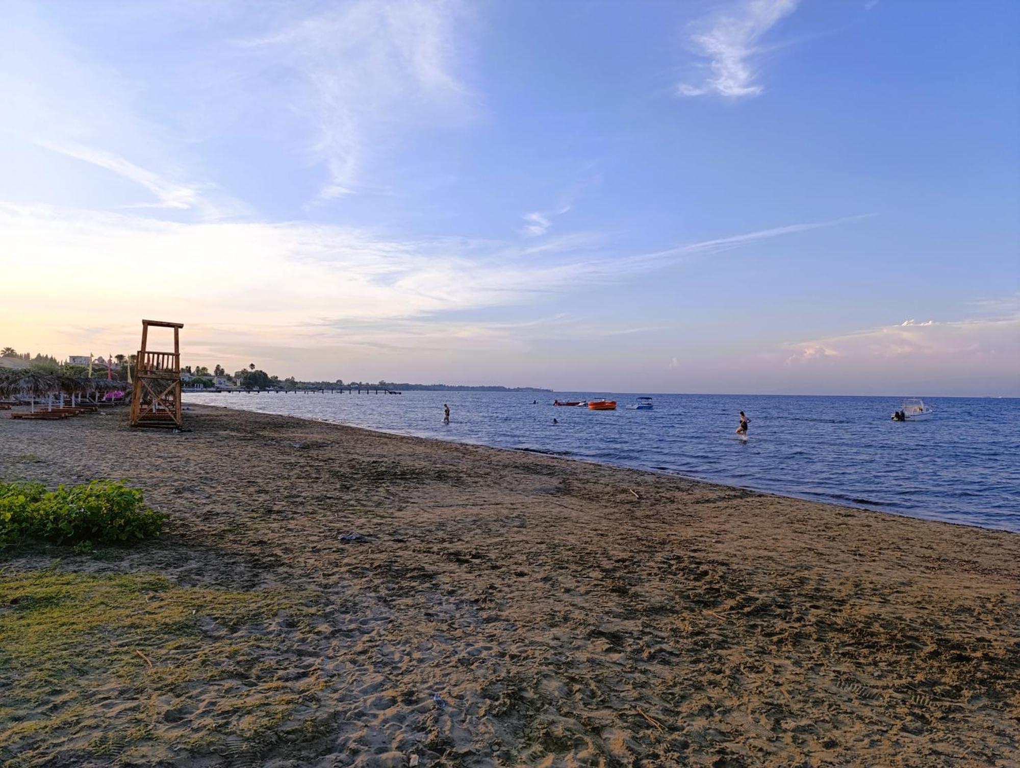 קאבוס Cavos Sunrise Beach Apartments מראה חיצוני תמונה